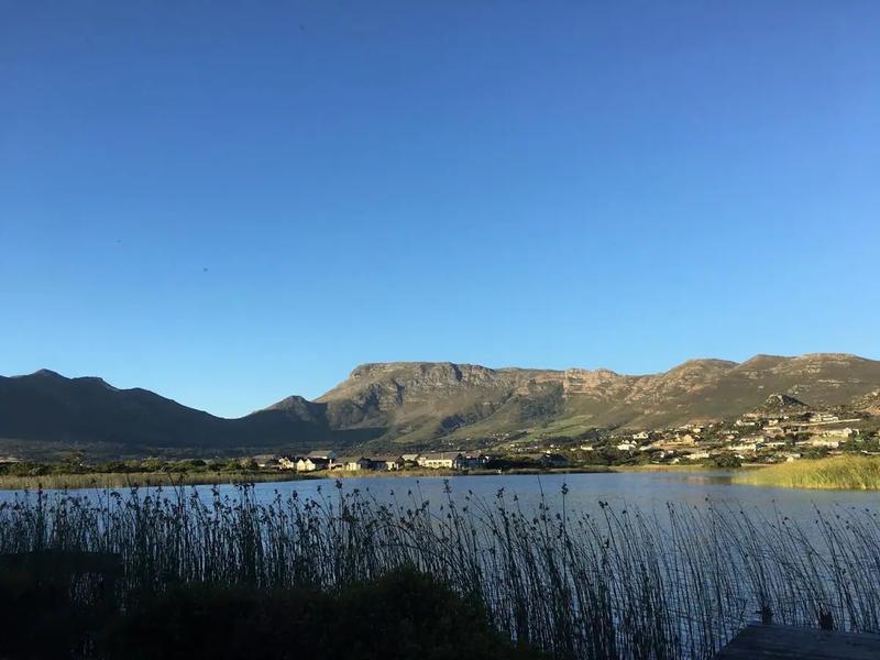 To Let 3 Bedroom Property for Rent in Lake Michelle Western Cape